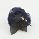 Ansteckrose, blau-schwarz